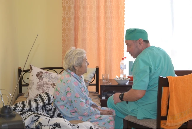 Фото  - Приватний будинок для людей похилого віку ОПІКА