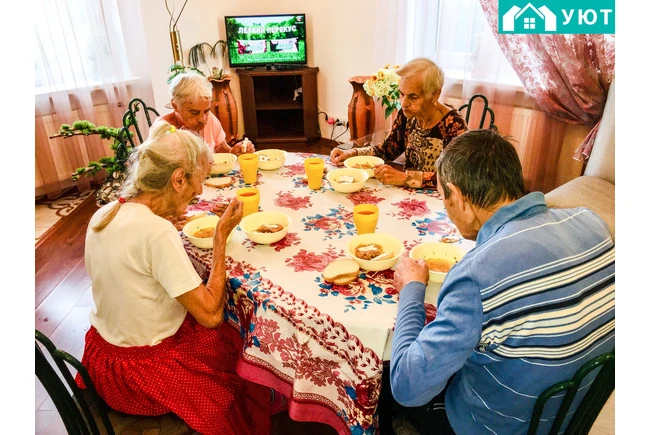 Фото  - Пансіонат для людей похилого віку Уют, м. Київ