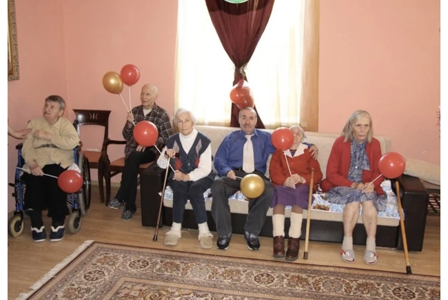 Фото  - Приватний пансіонат для людей похилого віку «Тепло улюблених»